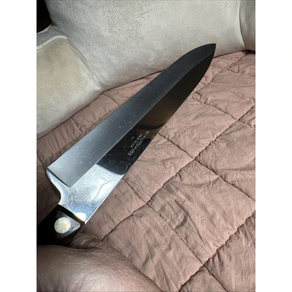 CUTCO Chef's Knife 1725 JF 9
